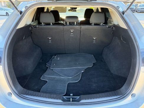Used 2018 MAZDA CX-5 Sport image 34