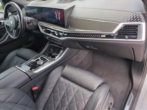 Used 2024 BMW X5 M60i w/ Climate Comfort Package image 22