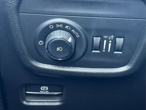 New 2026 Jeep Grand Cherokee L Limited image 5