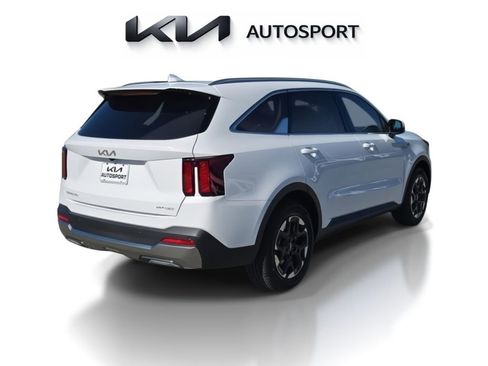 New 2026 Kia Sorento S w/ S Panoramic Sunroof Package FWD image 8
