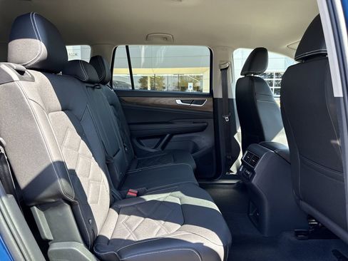 New 2026 Volkswagen Atlas SE image 19