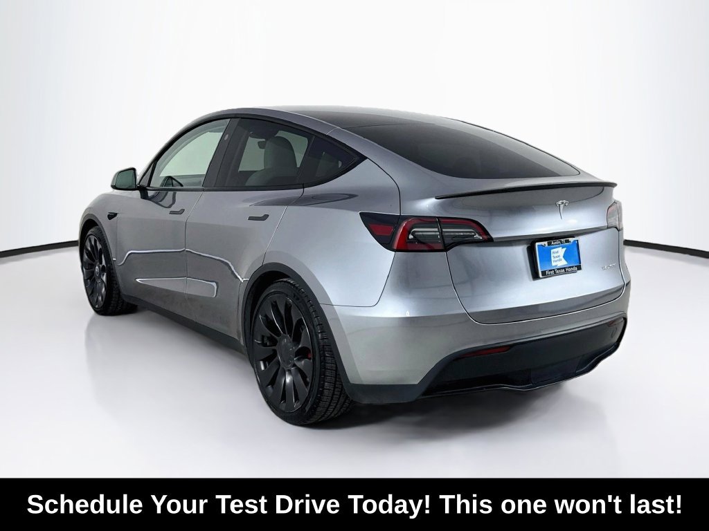 Used 2024 Tesla Model Y Performance AWD/4WD image 5