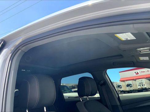 Used 2023 Audi Q4 e-tron Premium Plus w/ Premium Plus RWD image 30