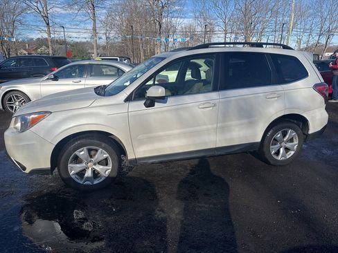 Used 2015 Subaru Forester 2.5i Limited image 16