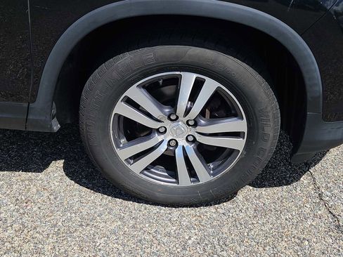 Certified 2017 Honda Pilot EX-L image 10