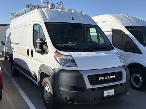 Used 2022 RAM ProMaster 2500 w/ Driver Convenience Group image 2