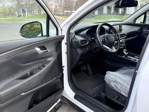 Used 2020 Hyundai Santa Fe SEL w/ Convenience Package image 6