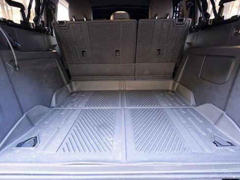 Used 2023 Ford Bronco Badlands image 33