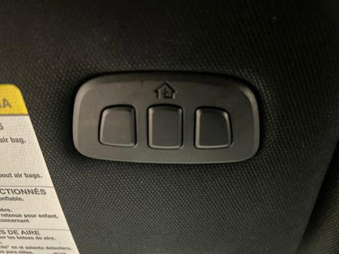 Used 2025 Ford Explorer ST-Line w/ ST-Line Street Pack image 63