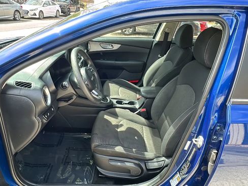 Used 2023 Kia Forte LXS w/ LXS Technology Package image 31