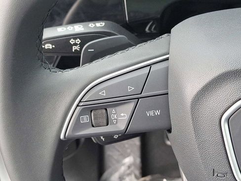 Certified 2025 Audi Q3 2.0T Premium w/ Convenience Package image 17