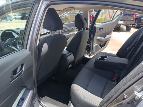 Used 2026 Nissan Altima 2.5 SV AWD/4WD image 18