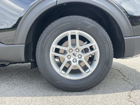 New 2026 Ford Explorer Active RWD image 25