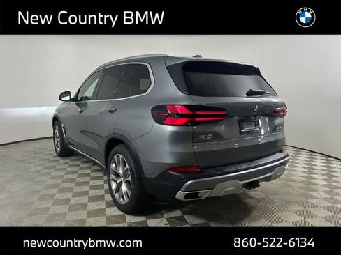 New 2026 BMW X5 xDrive40i w/ Climate Comfort Package AWD/4WD image 5