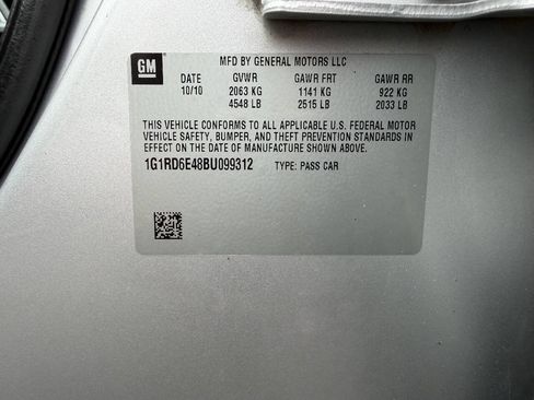 Used 2011 Chevrolet Volt Premium w/ Premium Trim Package FWD image 24