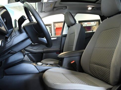Used 2022 Ford Escape SE w/ Convenience Package AWD/4WD image 25