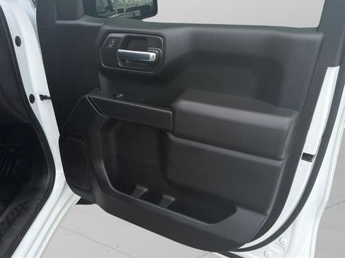 Used 2023 GMC Sierra 1500 Pro w/ Pro Value Package AWD/4WD image 9