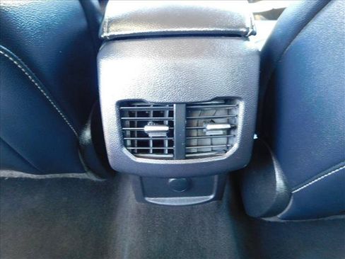 Used 2020 Ford Fusion SEL FWD image 24