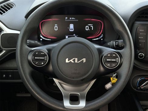 Used 2024 Kia Soul LX w/ Option Group 015 image 12