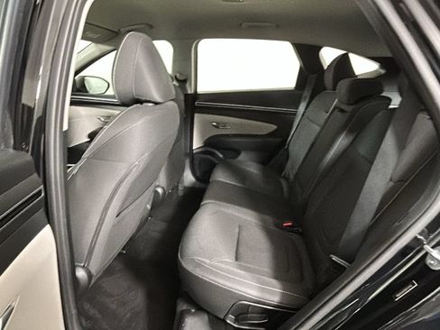 Certified 2024 Hyundai Tucson SE FWD image 33
