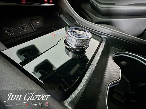 New 2025 Jeep Grand Cherokee Laredo image 41