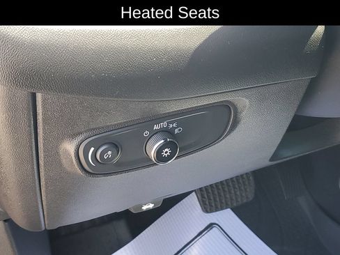 Used 2024 Chevrolet Equinox LT w/ LPO, Floor Liner Package AWD/4WD image 9