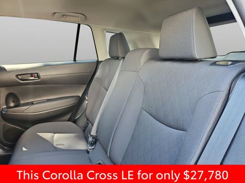 Used 2024 Toyota Corolla Cross LE w/ Moonroof Package AWD/4WD image 42