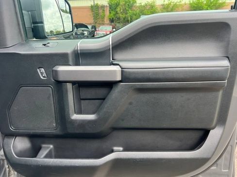 Used 2020 Ford F150 XLT w/ Equipment Group 302A Luxury AWD/4WD image 10