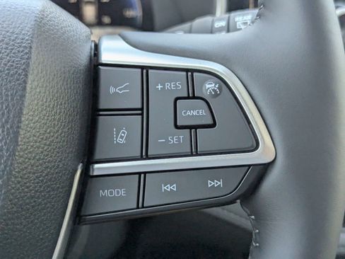 New 2026 Toyota Highlander Limited AWD/4WD image 29