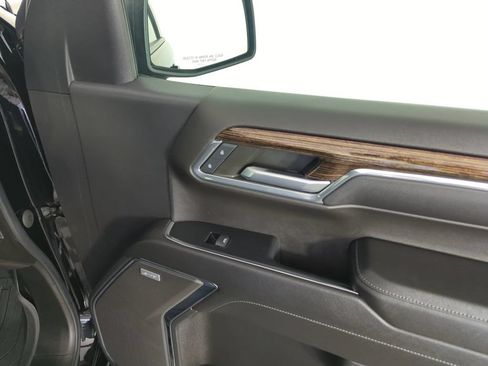 Used 2023 GMC Sierra 1500 Elevation w/ Preferred Package RWD image 32