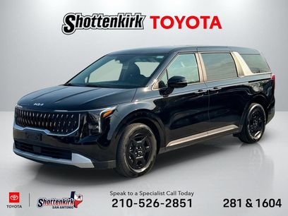 Used 2026 Kia Carnival