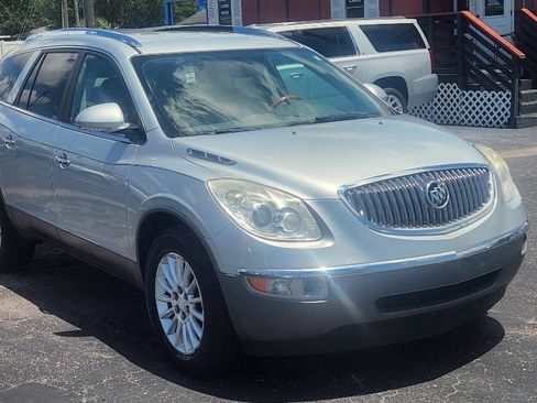 Used 2012 Buick Enclave Leather AWD/4WD image 8