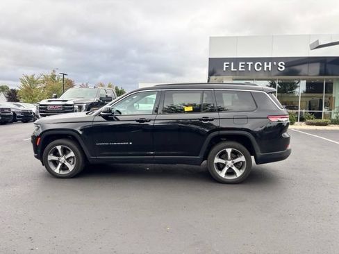 Used 2024 Jeep Grand Cherokee L Limited AWD/4WD image 9