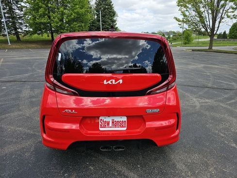 Used 2022 Kia Soul Turbo FWD image 5