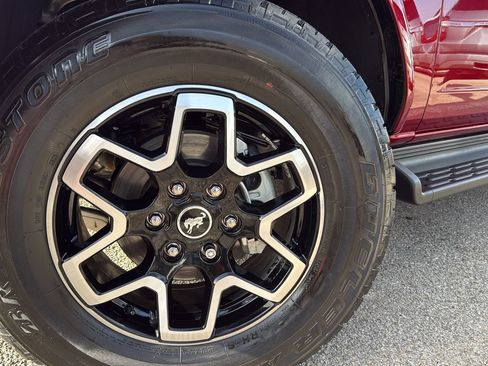 Certified 2026 Ford Bronco Outer Banks AWD/4WD image 29