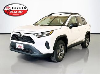 New 2025 Toyota RAV4 LE video 1
