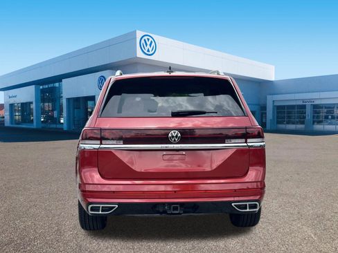 Certified 2024 Volkswagen Atlas SEL Premium R-Line AWD/4WD image 6