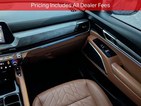 Used 2025 Kia Telluride SX Prestige X-Line AWD/4WD image 17