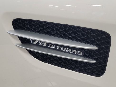 Used 2016 Mercedes-Benz AMG GT S image 22