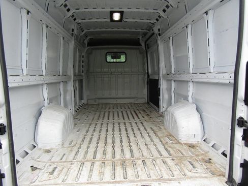 Used 2025 RAM ProMaster 3500 w/ Convenience Group FWD image 20