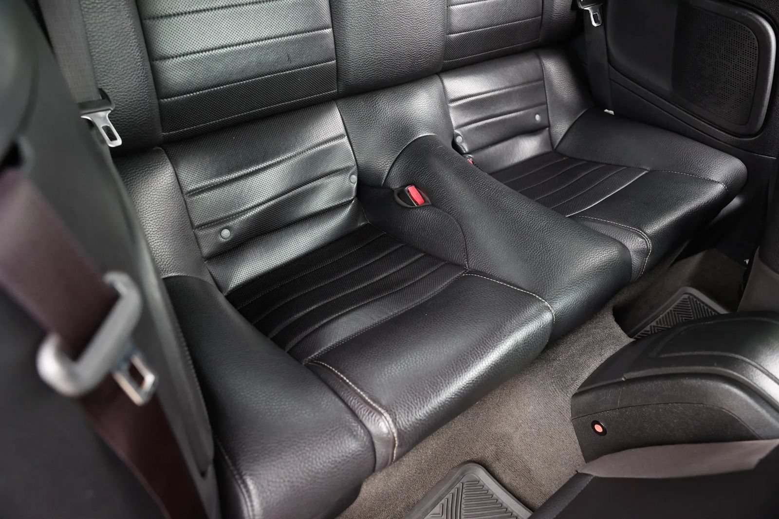 Used 2012 Ford Mustang Premium w/ Electronics Pkg RWD image 22