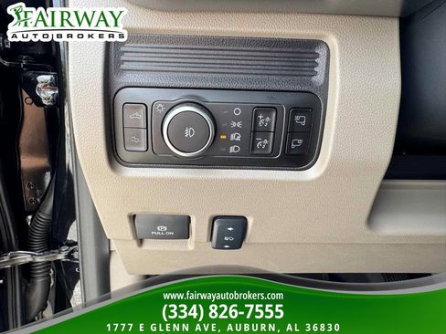 Used 2025 Ford F250 Platinum w/ Platinum Plus Package AWD/4WD image 17
