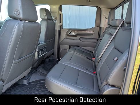 New 2026 GMC Sierra 1500 SLT AWD/4WD image 25