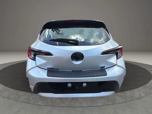 Used 2023 Toyota Corolla SE FWD image 6