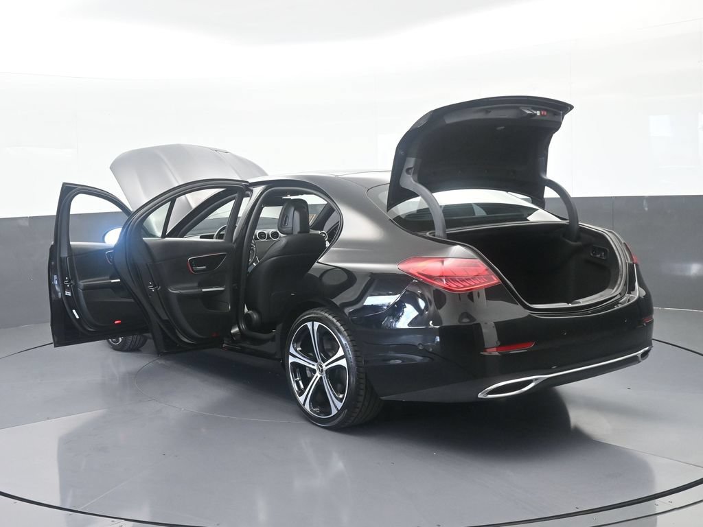 Used 2025 Mercedes-Benz C 300 Sedan image 79
