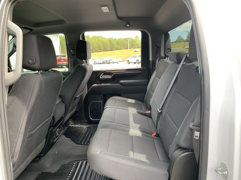 Used 2025 Chevrolet Silverado 2500 LT w/ Convenience Package AWD/4WD image 33