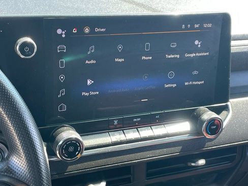 Used 2023 Chevrolet Colorado W/T image 8