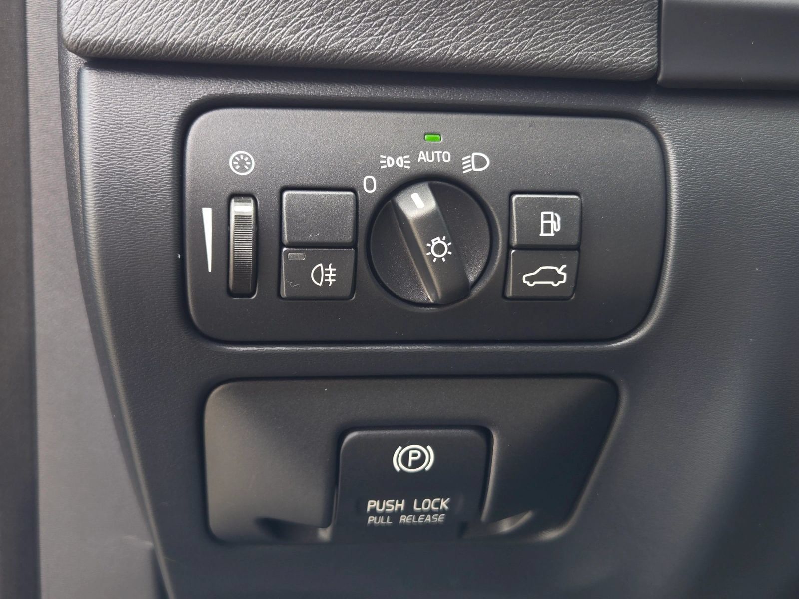 Used 2013 Volvo S60 T5 FWD image 28
