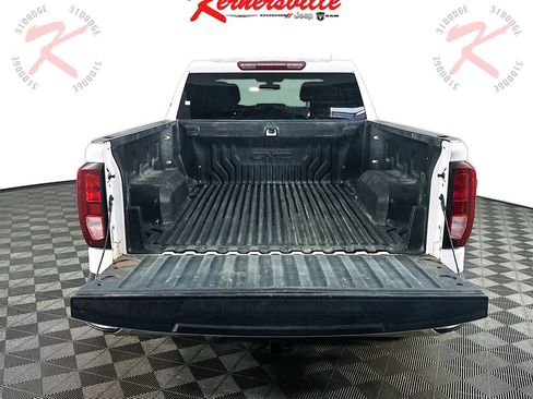 Used 2021 GMC Sierra 1500 4x4 Crew Cab w/ Sierra Value Package image 29