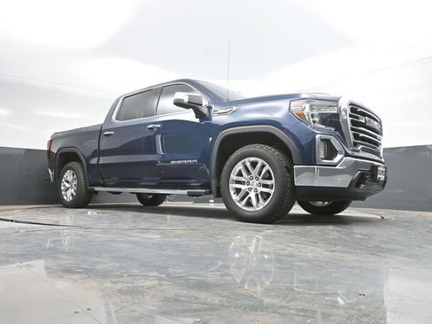 Used 2019 GMC Sierra 1500 SLT w/ SLT Premium Package AWD/4WD image 34
